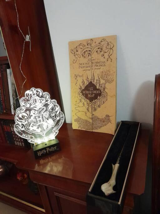 La Chambre Des Sorciers - Logement Independant 圣玛丽 外观 照片