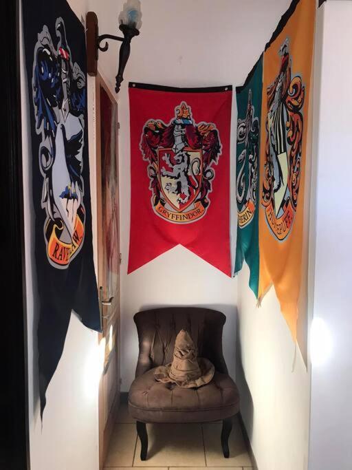 La Chambre Des Sorciers - Logement Independant 圣玛丽 外观 照片